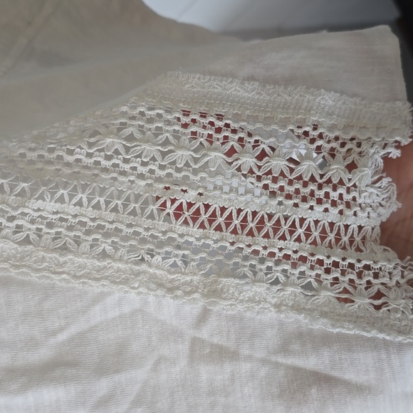 Umgee poncho style top - Picture 6 of 10